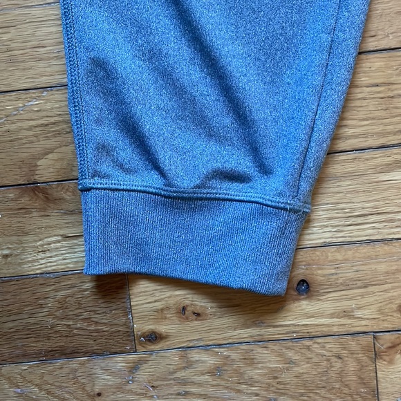 Men’s Under Armour Sweatpants - Picture 3 of 6